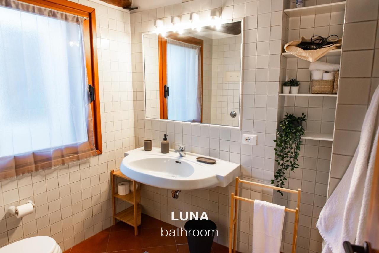 Sole & Luna Apartments Венеция Екстериор снимка