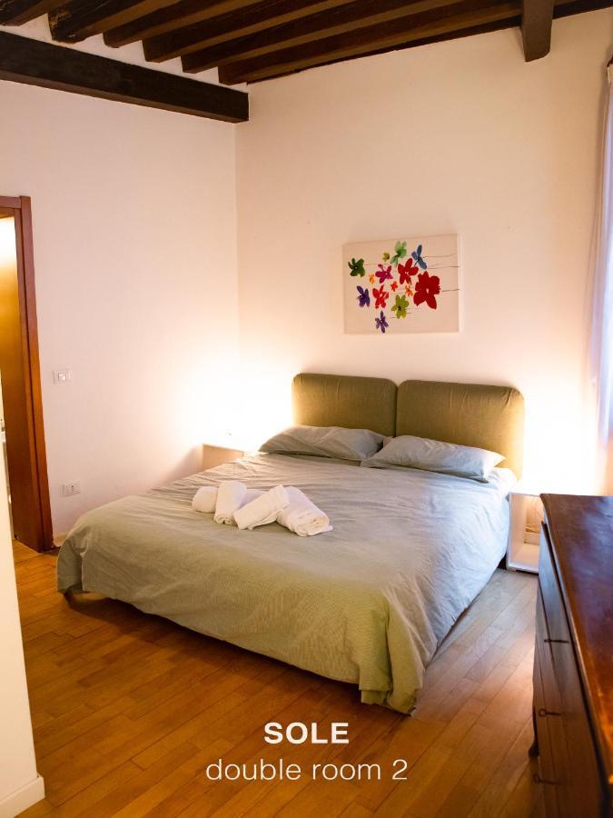 Sole & Luna Apartments Венеция Екстериор снимка
